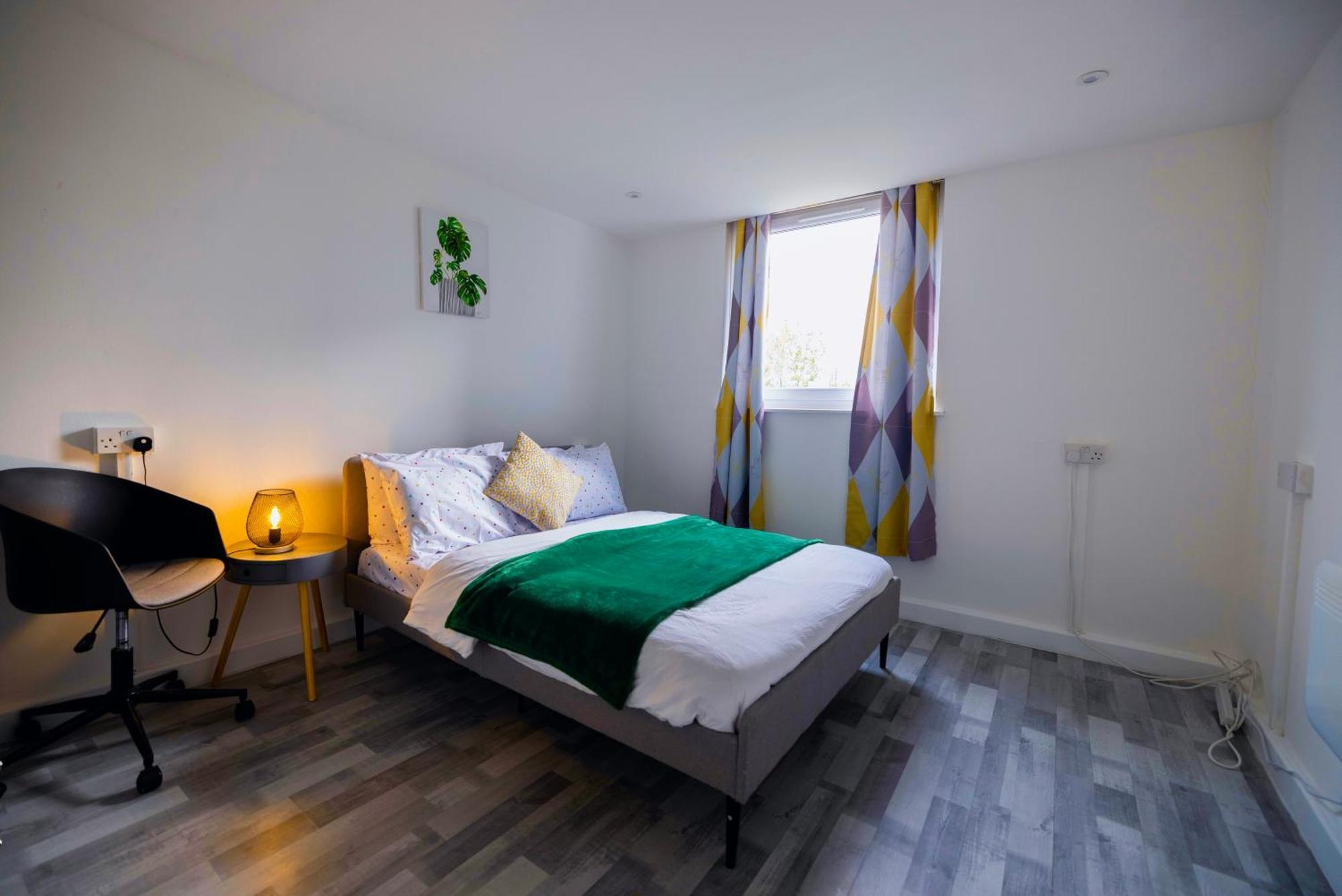 2 Bedrooms -Parking-Very Spacious-Wifi London Exteriör bild